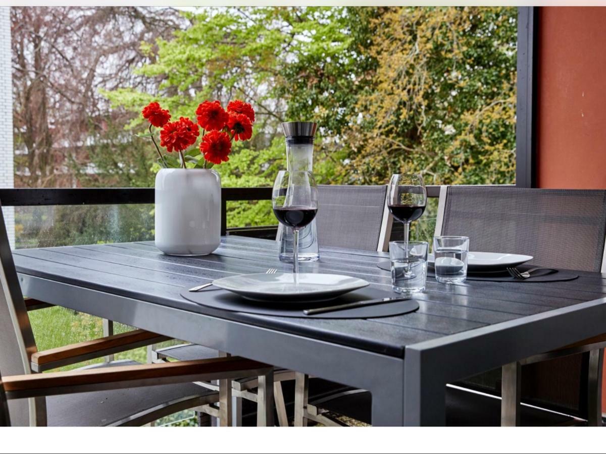 Gruenstrand Apartment *